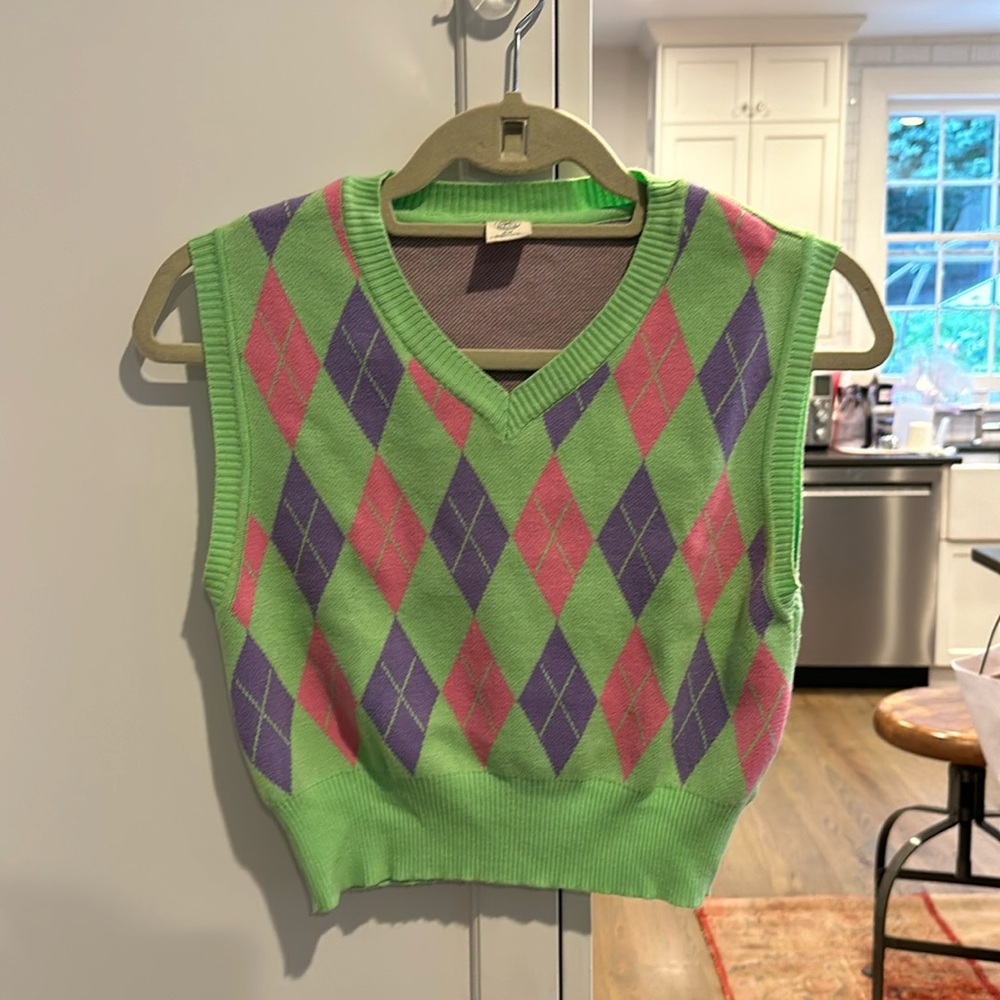 Women’s Urban Outfitters Argyle Vest Size Medium